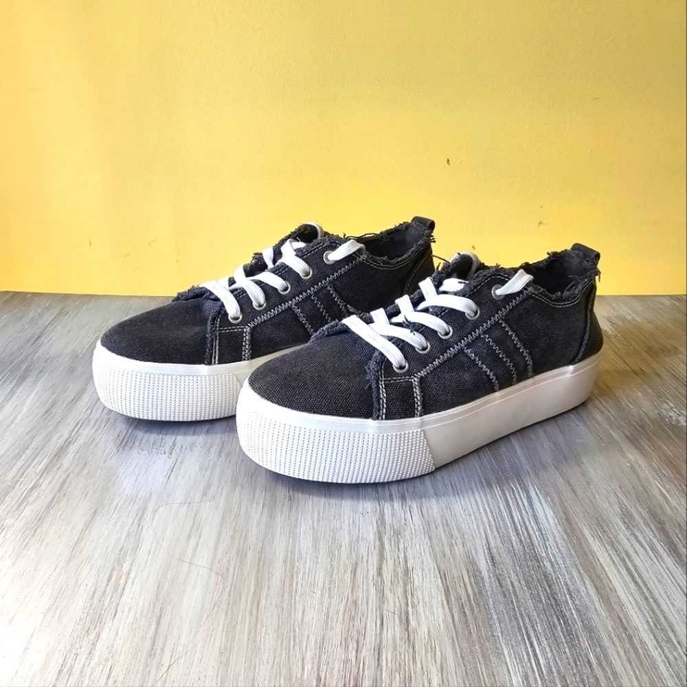 Jellypop Newstar Womens Fashion Platform Sneaker Charcoal Stone Wash US Size 9